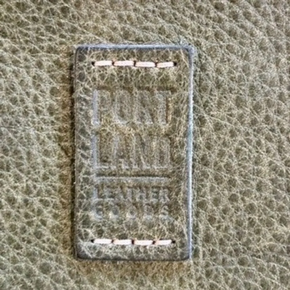 Portland Leather Festival Crossbody Green Pebbled Leather Minimalist Boho Bag - Picture 3 of 7